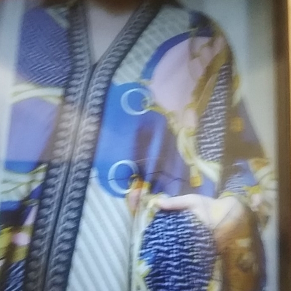 MULTICOLOR CHAIN PRINT MAXI CAFTAN - Picture 4 of 6